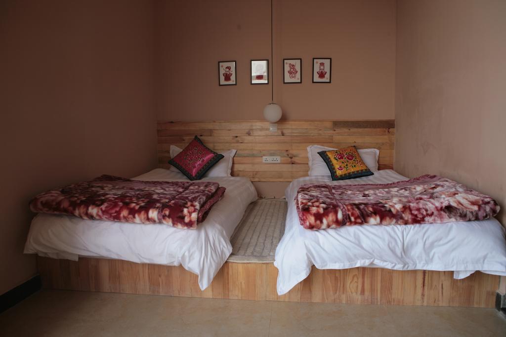 Flowers Residence Yuanyang  Room photo